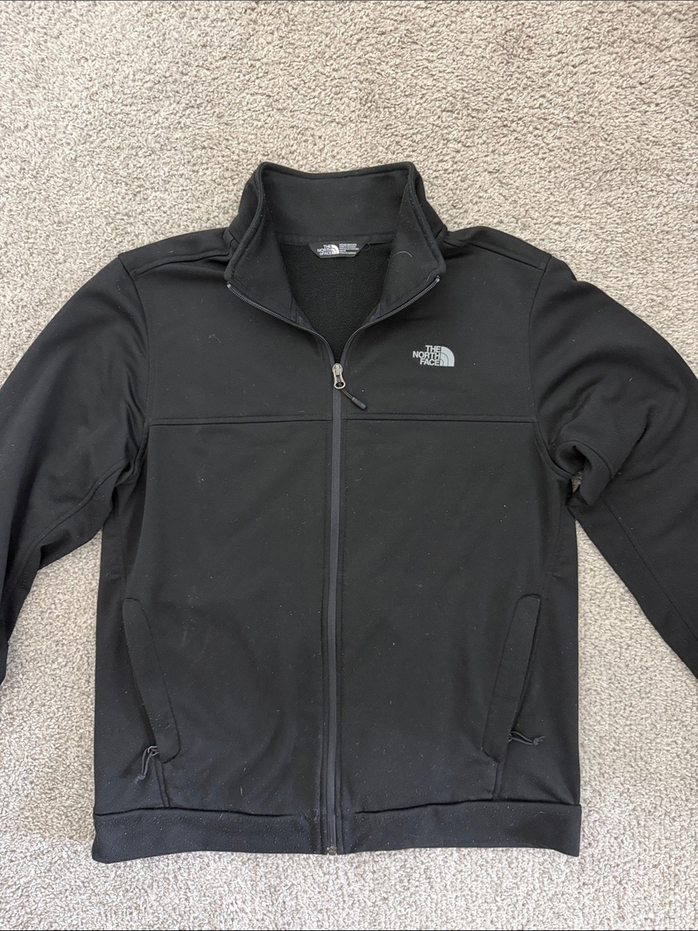 The North Face Men’s Lightweight Full-Zip Jacket in Black